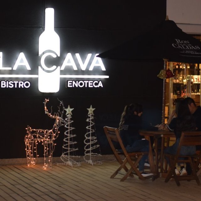 La Cava Bistro Enoteca